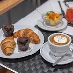 特雷维皇宫酒店