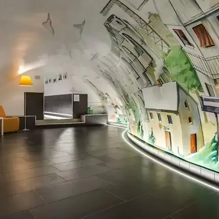 Hotell Trevi Palace 3*