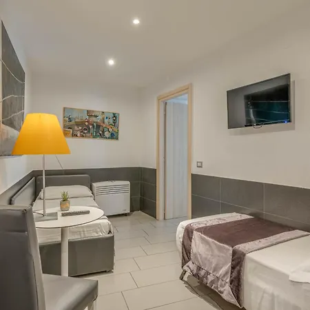 Hotell Trevi Palace 3*