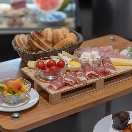 Trevi Palace Hotell Rom