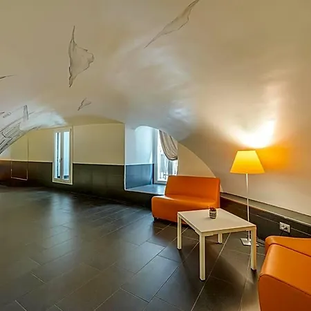 מלון Trevi Palace 3*