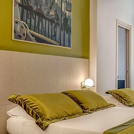 Trevi Palace 3*